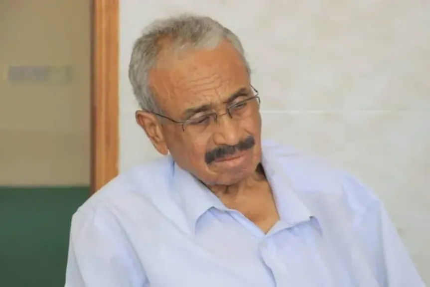 الموت يفجع الدكتور أحمد عبيد بن دغر.. حضرموت تودع أحد أبرز الشخصيات الوطنية